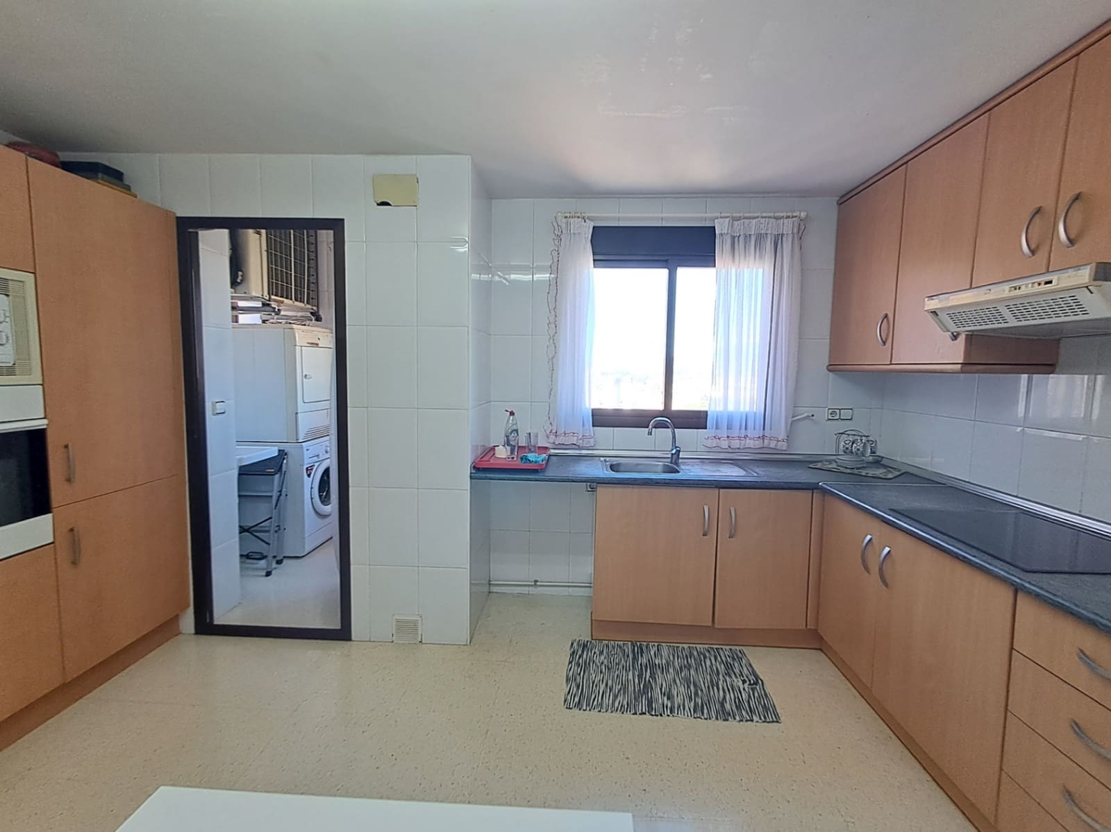3 sovrum Lägenhet till salu i Benidorm med pool garage - 510 000 € (Ref: 9827730)
