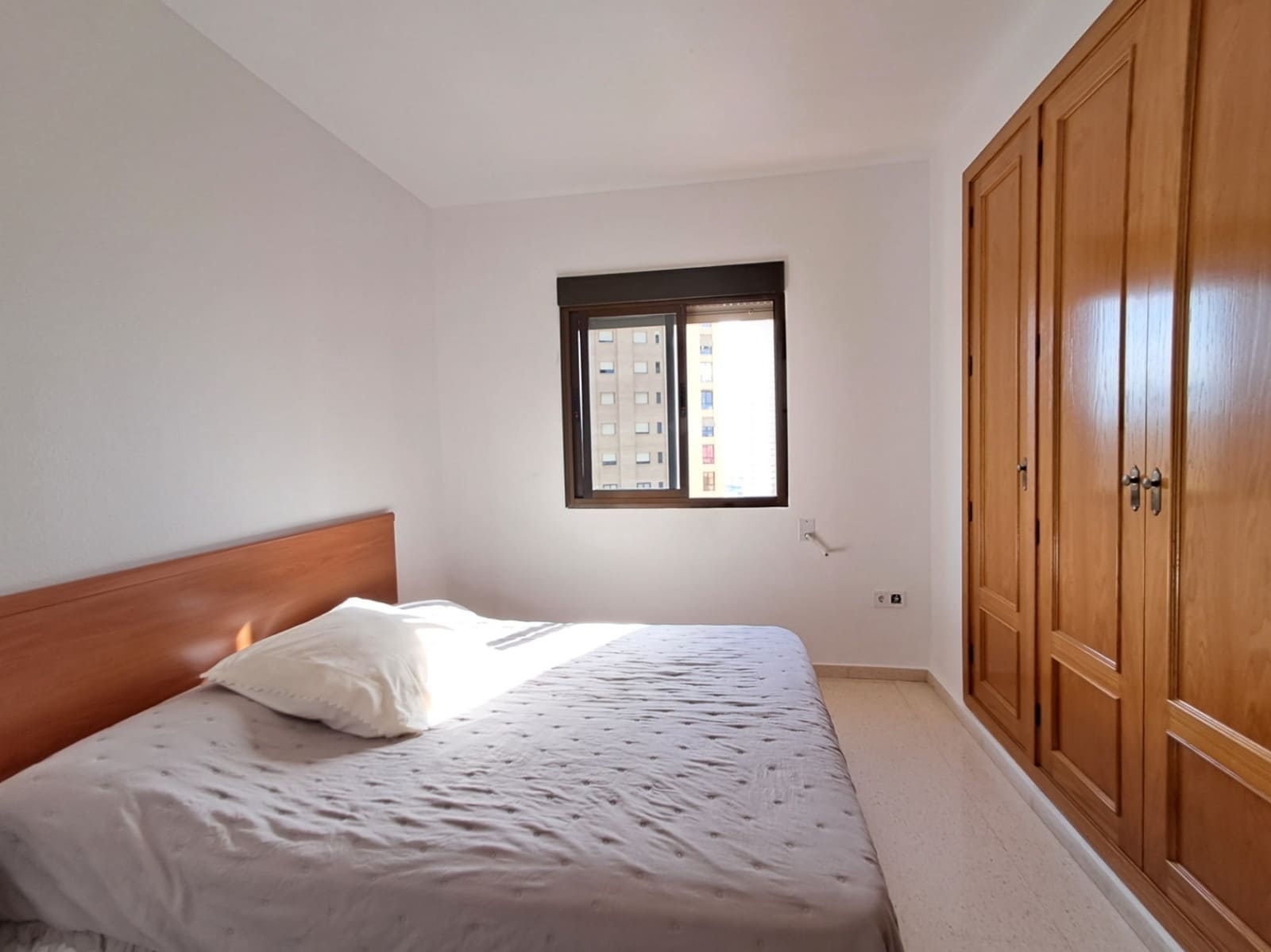 3 Zimmer Apartment zu verkaufen in Benidorm mit Pool Garage - 510.000 € (Ref: 9827730)