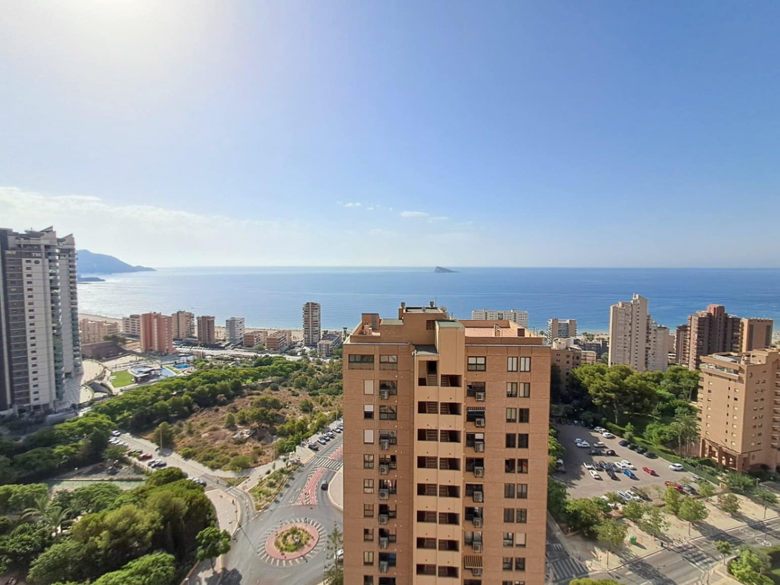3 Zimmer Apartment zu verkaufen in Benidorm mit Pool Garage - 510.000 € (Ref: 9827730)