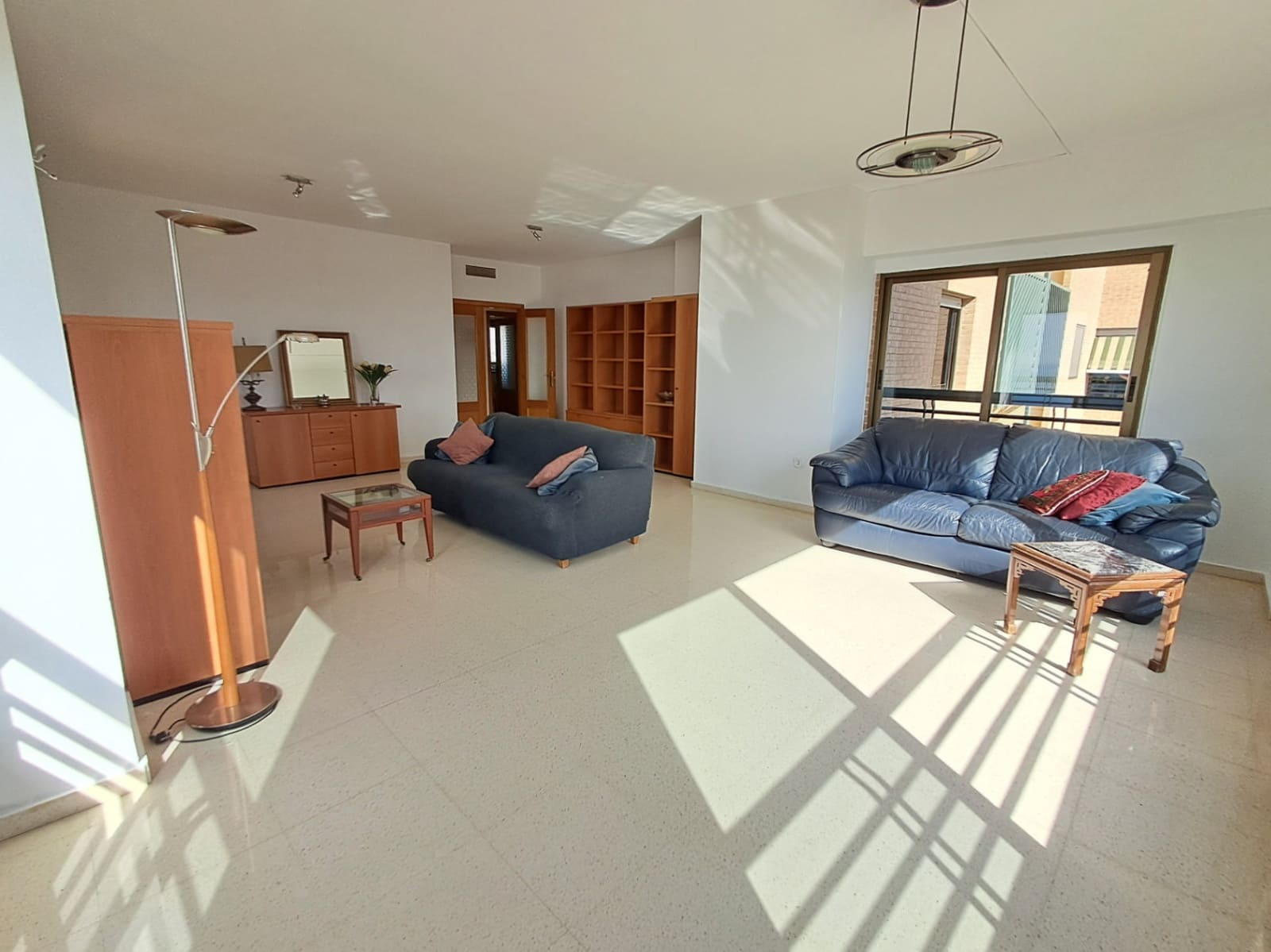 3 Zimmer Apartment zu verkaufen in Benidorm mit Pool Garage - 510.000 € (Ref: 9827730)