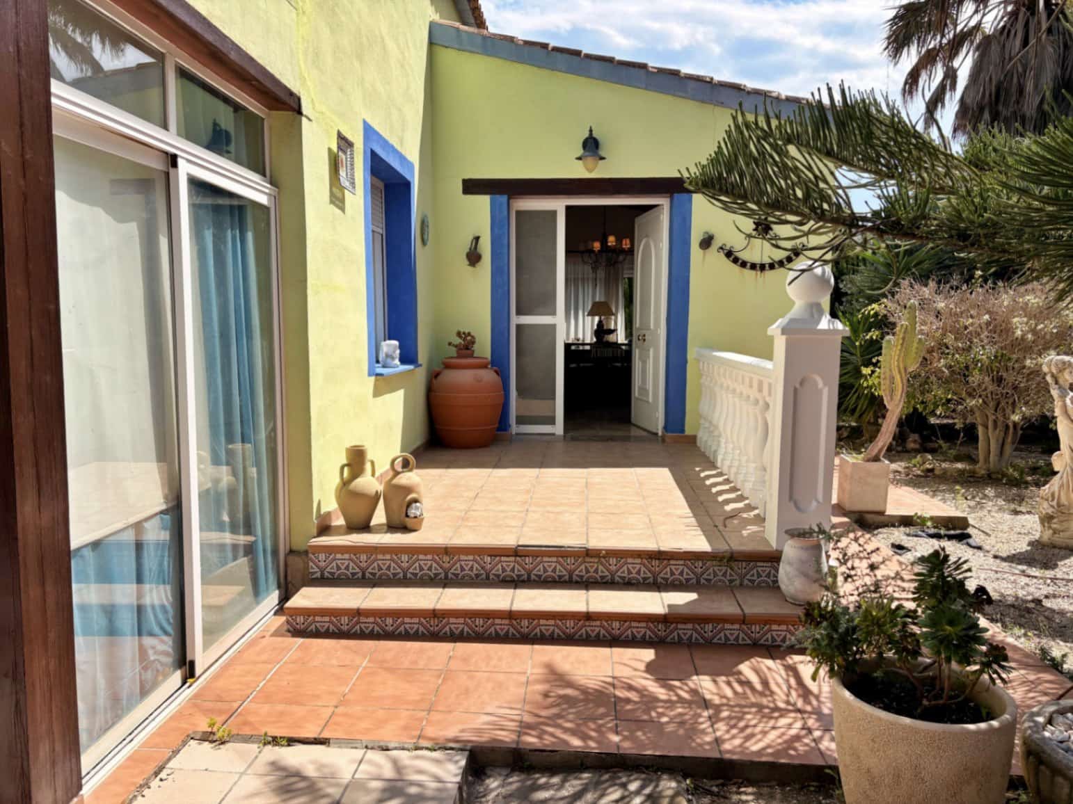 2 bedroom Villa for sale in Benitachell / Benitatxell - € 450,000 (Ref: 9832844)