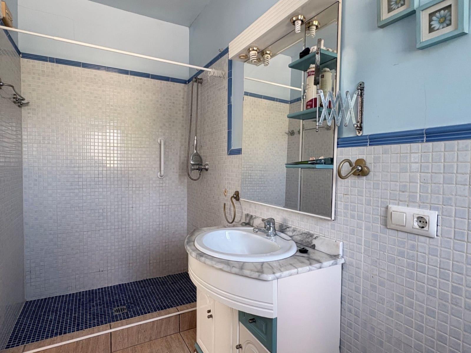 2 bedroom Villa for sale in Benitachell / Benitatxell - € 450,000 (Ref: 9832844)