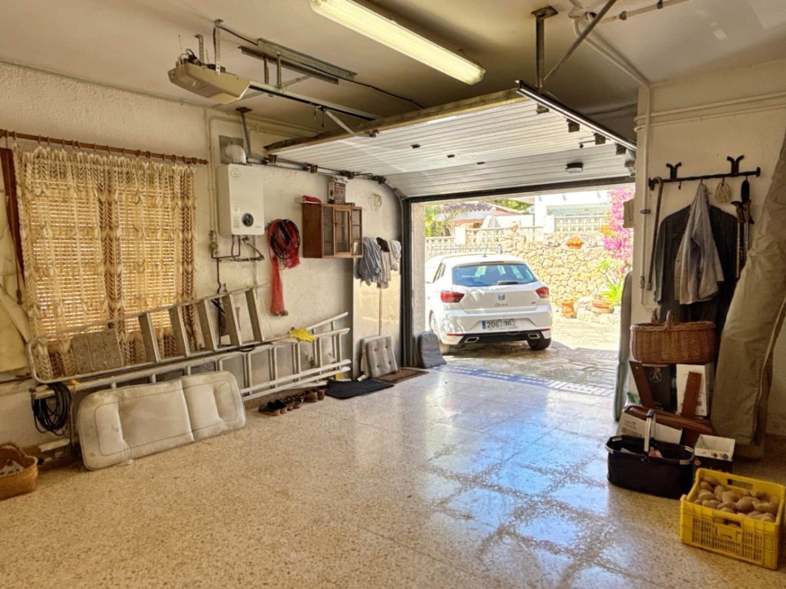 3 soveværelse Villa til salg i Moraira med swimmingpool garage - € 820.000 (Ref: 9832845)