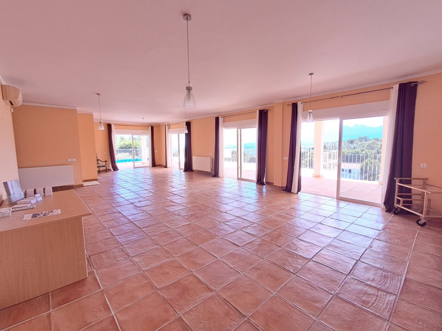 4 bedroom Villa for sale in Altea la Vella with pool garage - € 849,000 (Ref: 9844358)