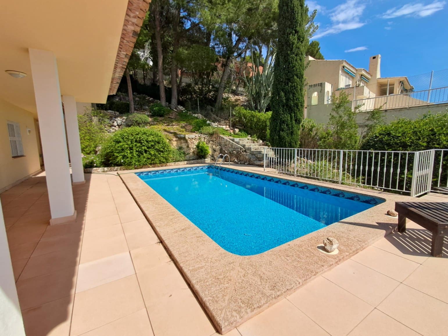 4 bedroom Villa for sale in Altea la Vella with pool garage - € 849,000 (Ref: 9844358)