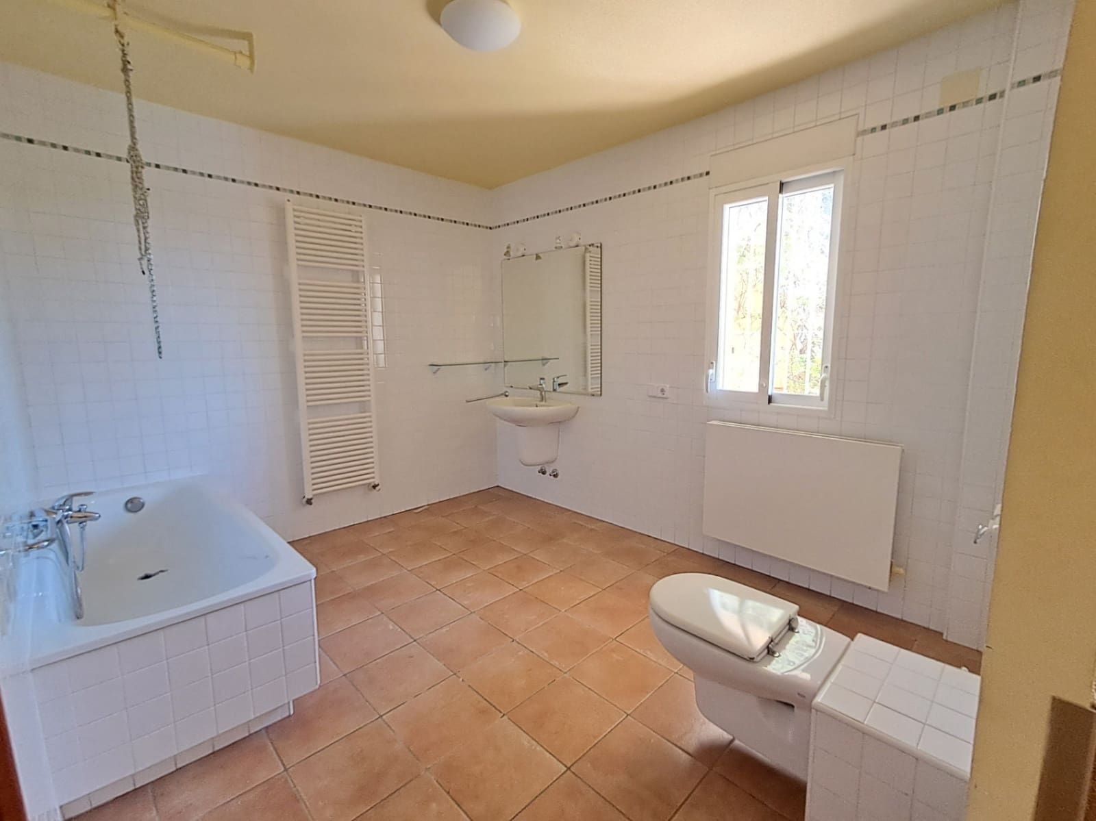 4 bedroom Villa for sale in Altea la Vella with pool garage - € 849,000 (Ref: 9844358)