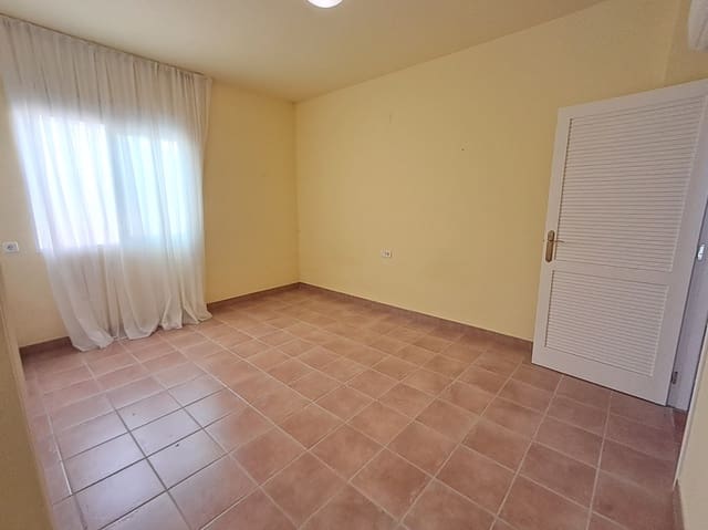 4 sypialnia Willa na sprzedaż w Altea la Vella, Altea z basenem garażem - 849 000 € (Ref: 9844358)