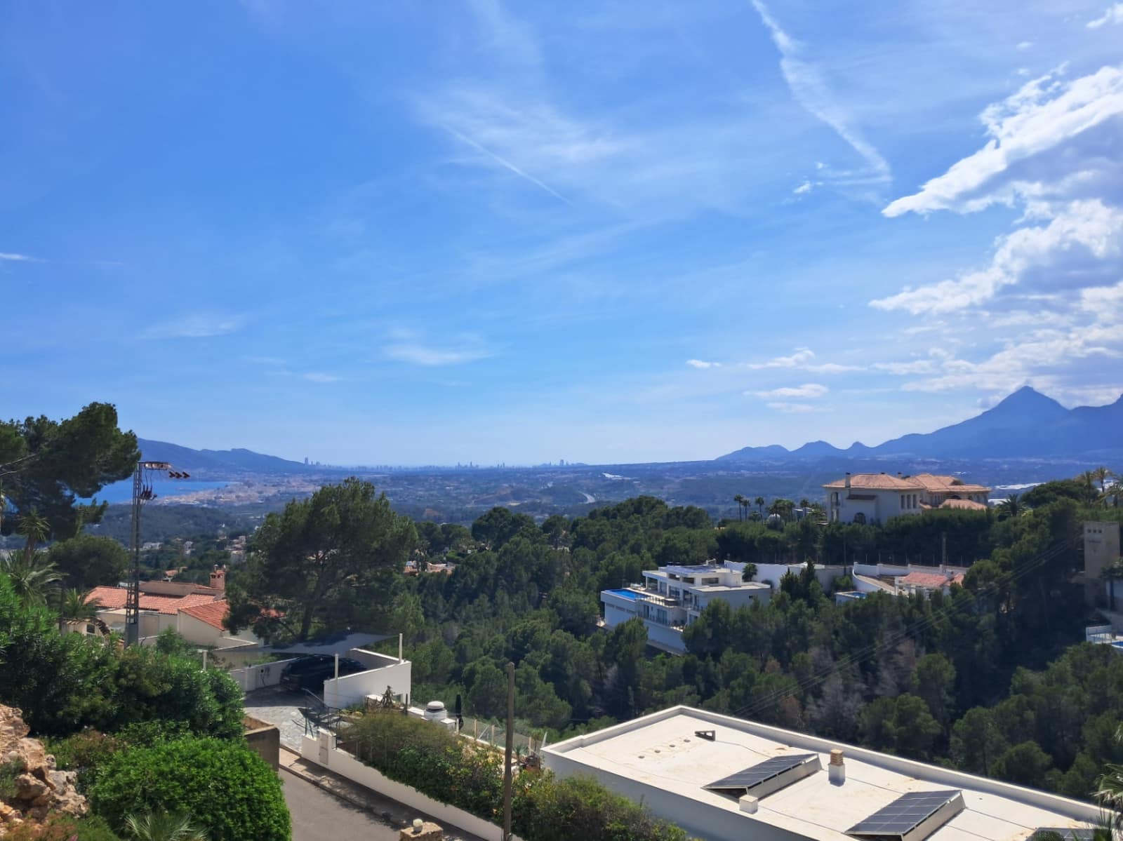 4 bedroom Villa for sale in Altea la Vella with pool garage - € 849,000 (Ref: 9844358)
