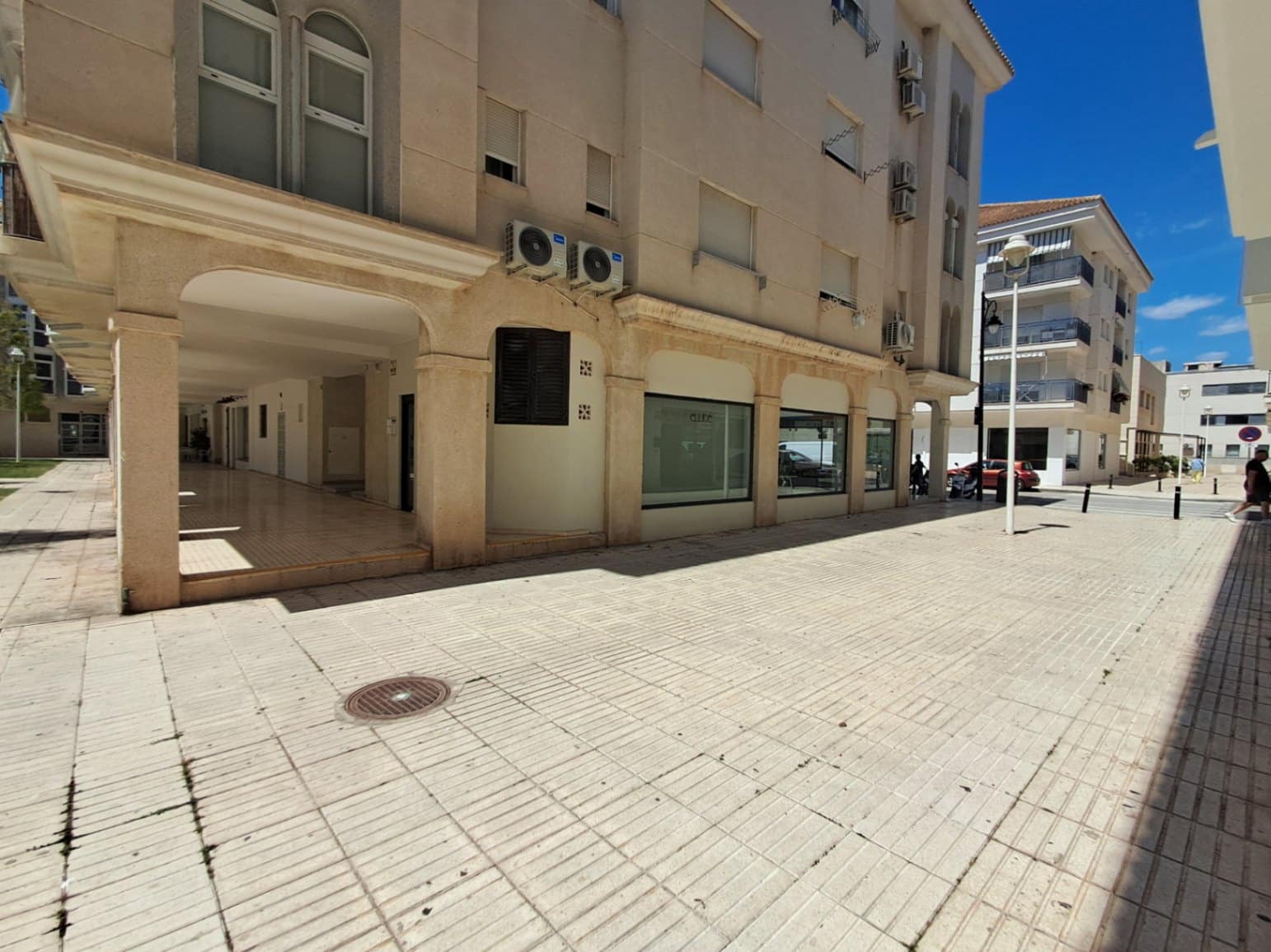 Erhverv til salg i Altea med garage - € 330.000 (Ref: 9848055)
