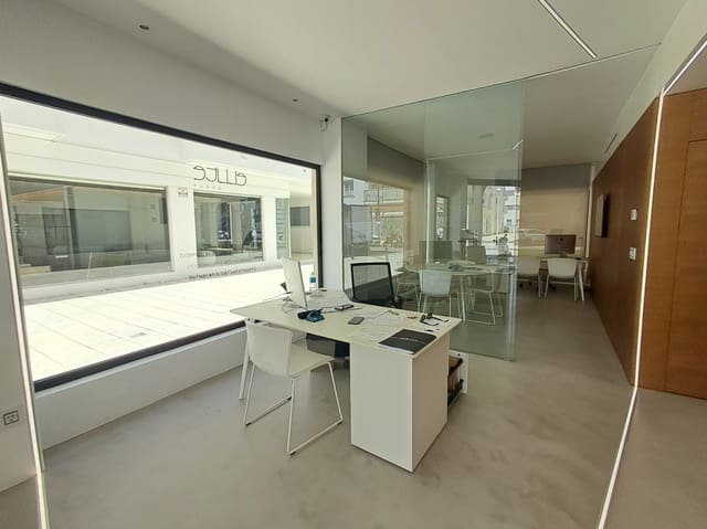 Erhverv til salg i Altea med garage - € 330.000 (Ref: 9848055)