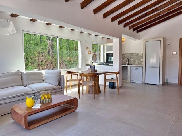3 soverom Villa til salgs i Benissa med svømmebasseng garasje - € 495 000 (Ref: 9854492)
