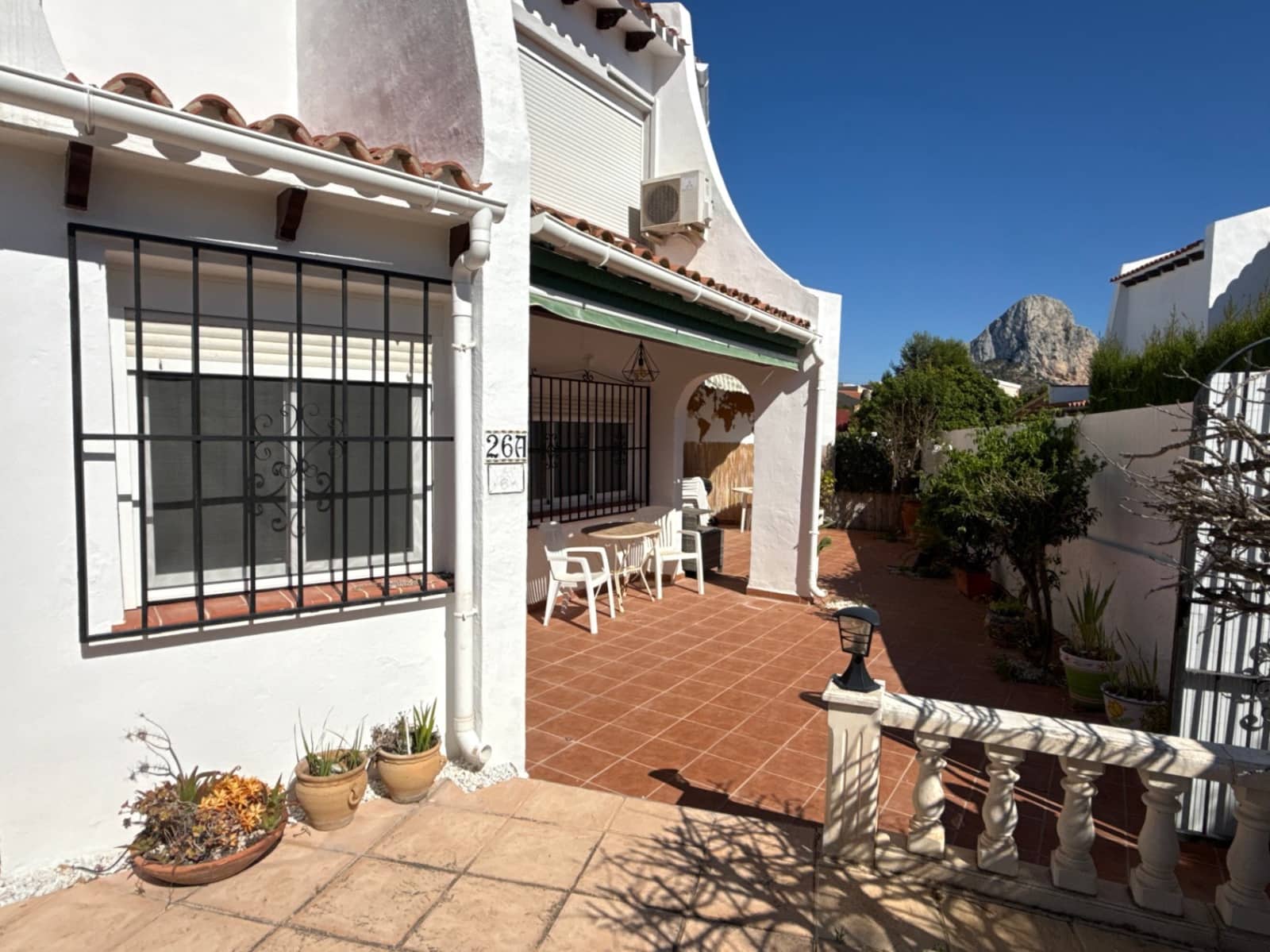 2 slaapkamer Bungalow te koop in Calpe / Calp met zwembad garage - € 285.000 (Ref: 9854556)