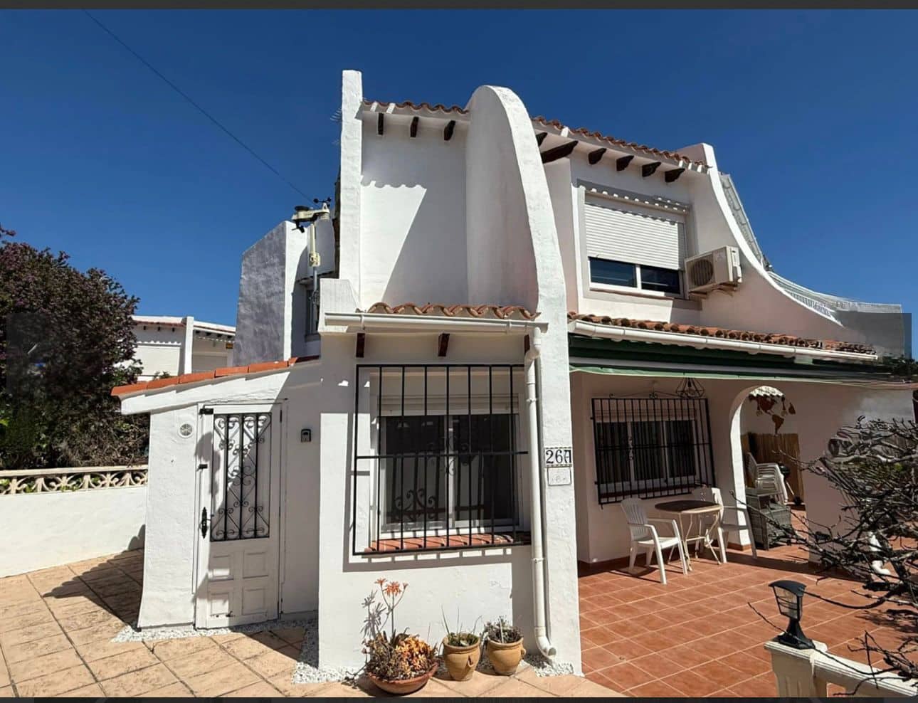 2 slaapkamer Bungalow te koop in Calpe / Calp met zwembad garage - € 285.000 (Ref: 9854556)