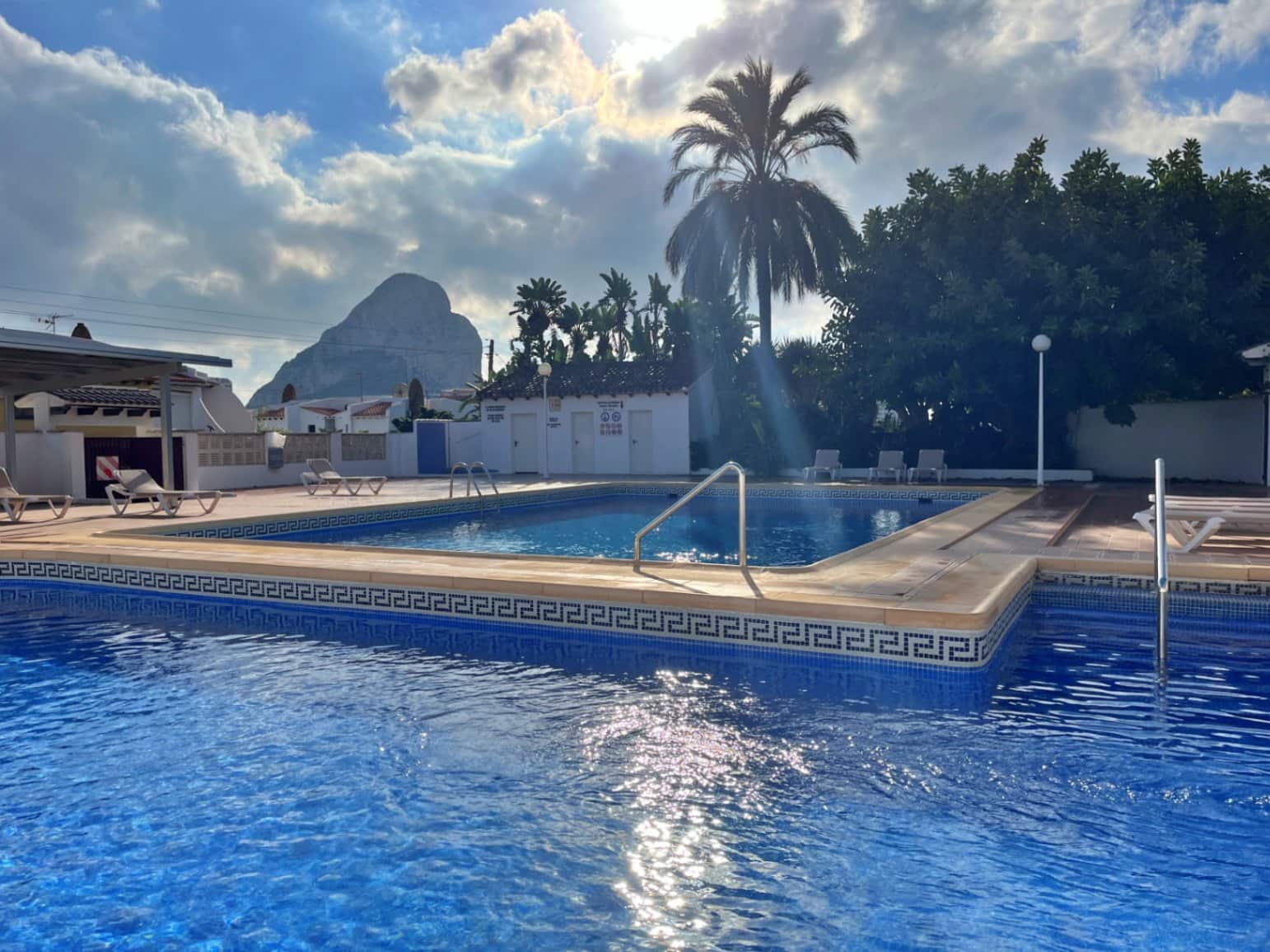 2 bedroom Bungalow for sale in Calpe / Calp with pool garage - € 285,000 (Ref: 9854556)