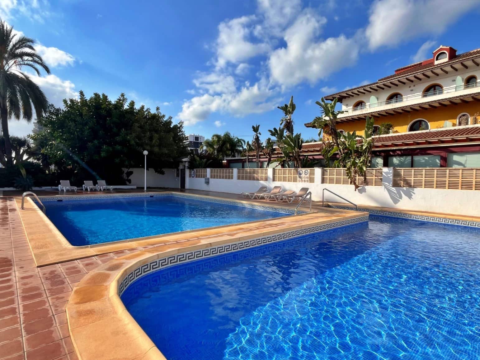 2 bedroom Bungalow for sale in Calpe / Calp with pool garage - € 285,000 (Ref: 9854556)
