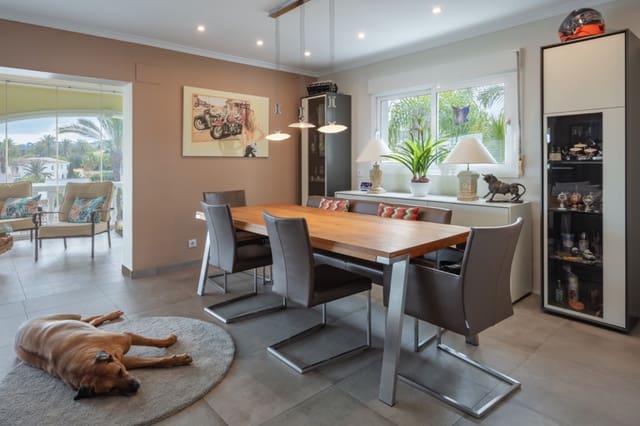 4 camera da letto Villa in vendita in Javea / Xàbia con piscina garage - 995.000 € (Rif: 9872340)