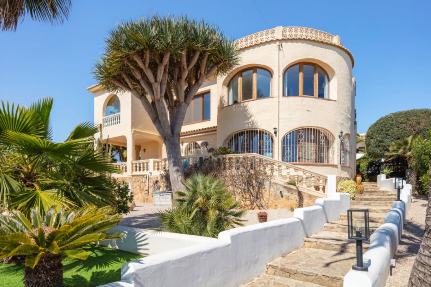 3 soverom Villa til salgs i Javea / Xabia med svømmebasseng garasje - € 1 250 000 (Ref: 9873974)