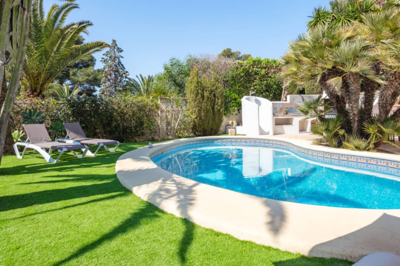 3 soverom Villa til salgs i Javea / Xabia med svømmebasseng garasje - € 1 250 000 (Ref: 9873974)