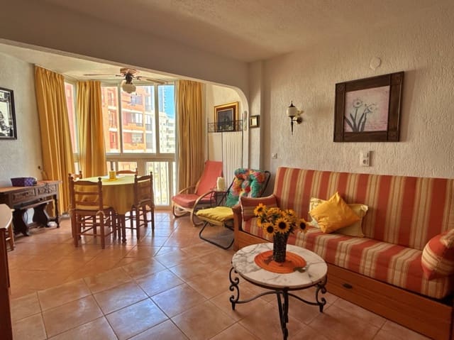 2 bedroom Apartment for sale in Calpe / Calp - € 212,000 (Ref: 9874339)