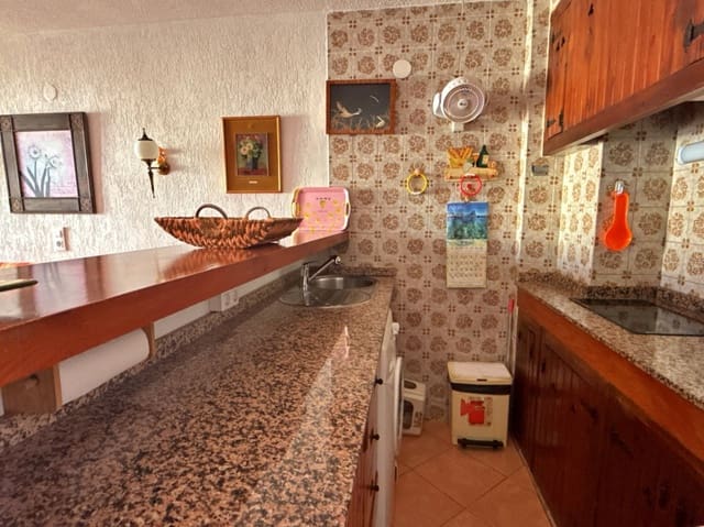 2 bedroom Apartment for sale in Calpe / Calp - € 212,000 (Ref: 9874339)