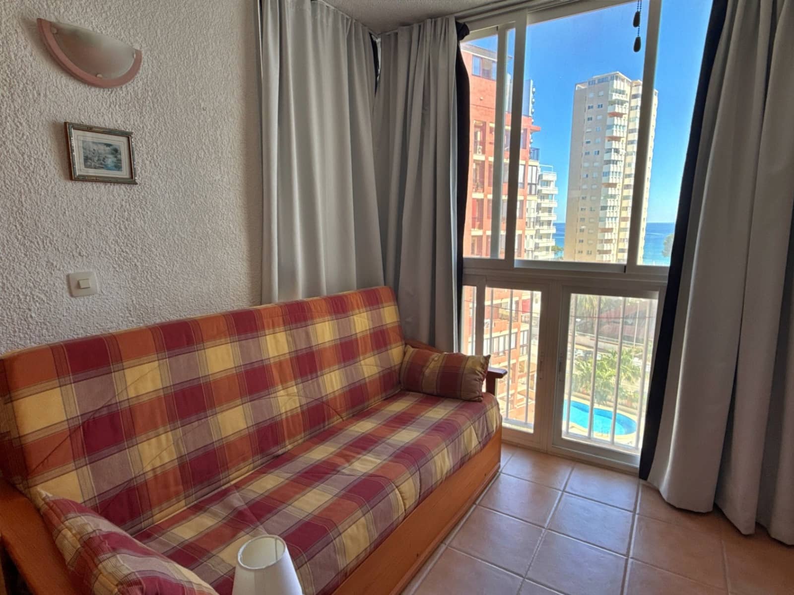 2 bedroom Apartment for sale in Calpe / Calp - € 212,000 (Ref: 9874339)