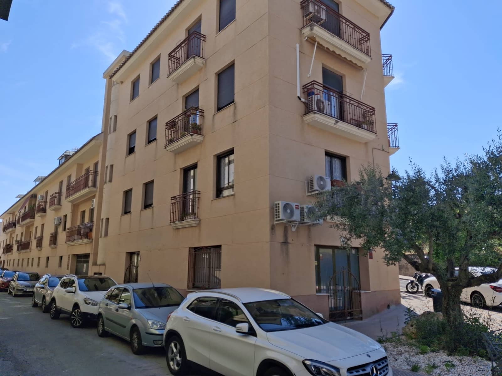 Apartamento de 2 habitaciones en Orba en venta con garaje - 159.000 € (Ref: 9883737)