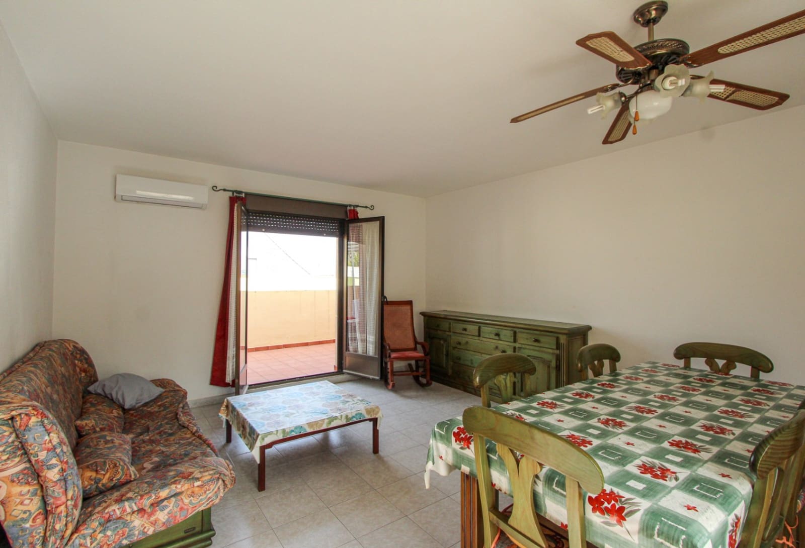 2 bedroom Apartment for sale in Orba with garage - € 159,000 (Ref: 9883737)