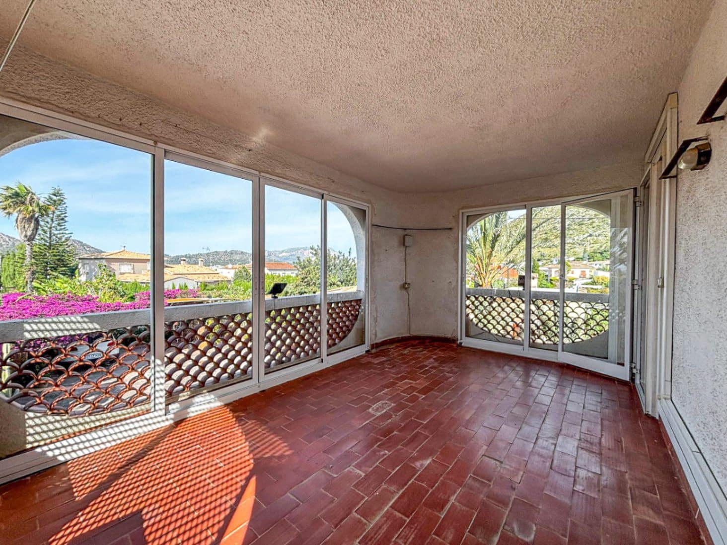 7 soveværelse Villa til salg i Pedreguer med swimmingpool garage - € 550.000 (Ref: 9890652)