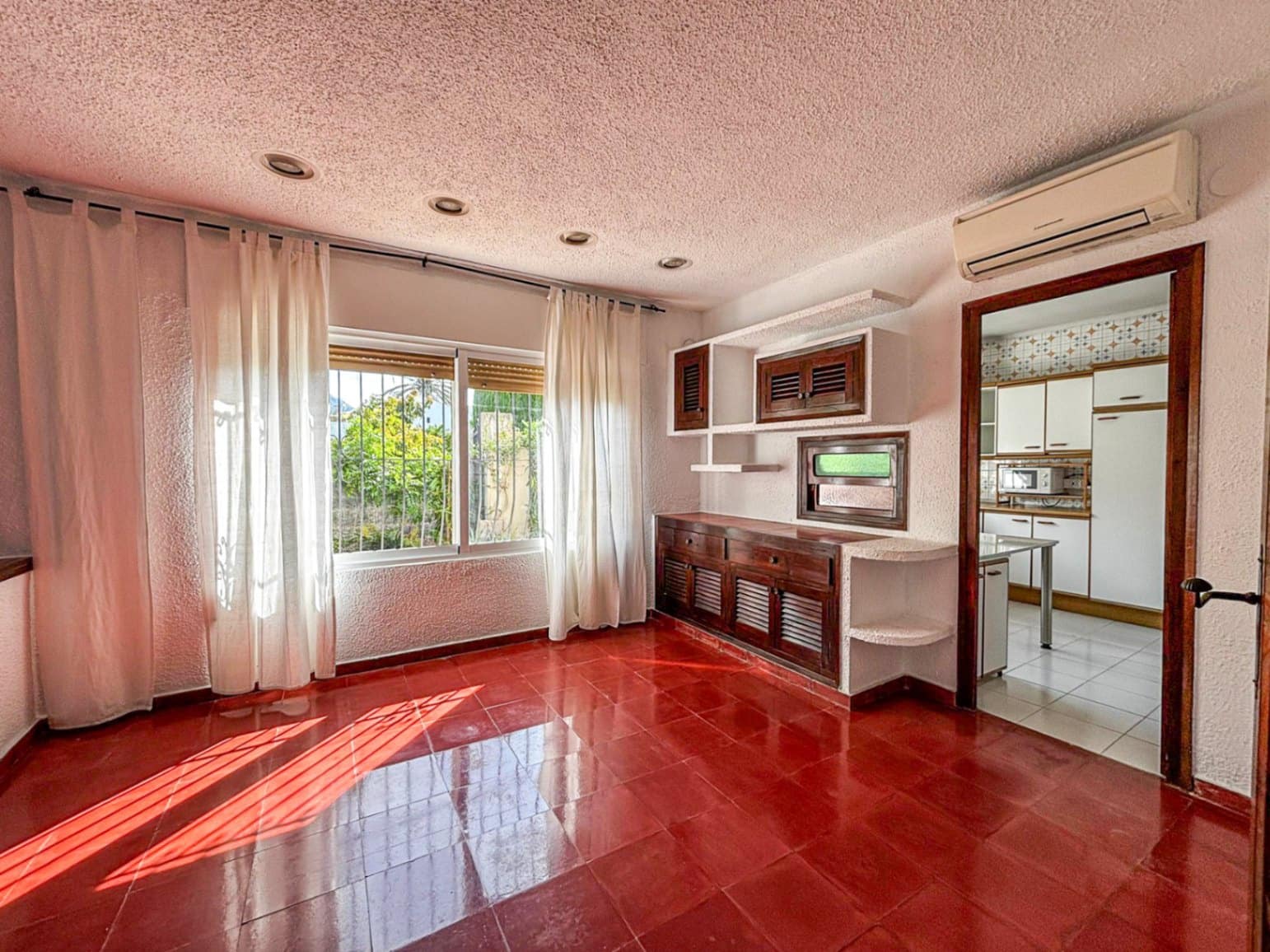 7 soveværelse Villa til salg i Pedreguer med swimmingpool garage - € 550.000 (Ref: 9890652)