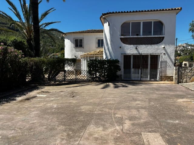 7 soveværelse Villa til salg i Pedreguer med swimmingpool garage - € 550.000 (Ref: 9890652)