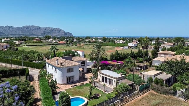 7 soveværelse Villa til salg i Pedreguer med swimmingpool garage - € 550.000 (Ref: 9890652)