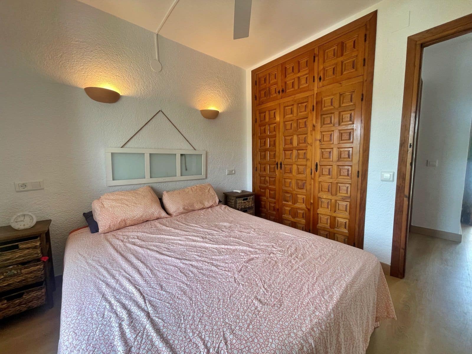 2 quarto Casa em Banda para arrendar em Moraira com piscina garagem - 1 050 € (Ref: 9890923)