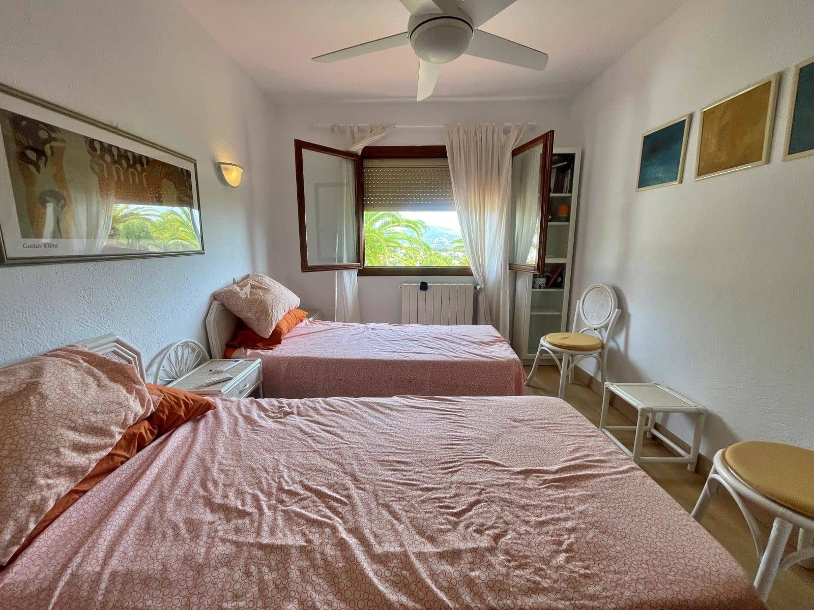 2 quarto Casa em Banda para arrendar em Moraira com piscina garagem - 1 050 € (Ref: 9890923)