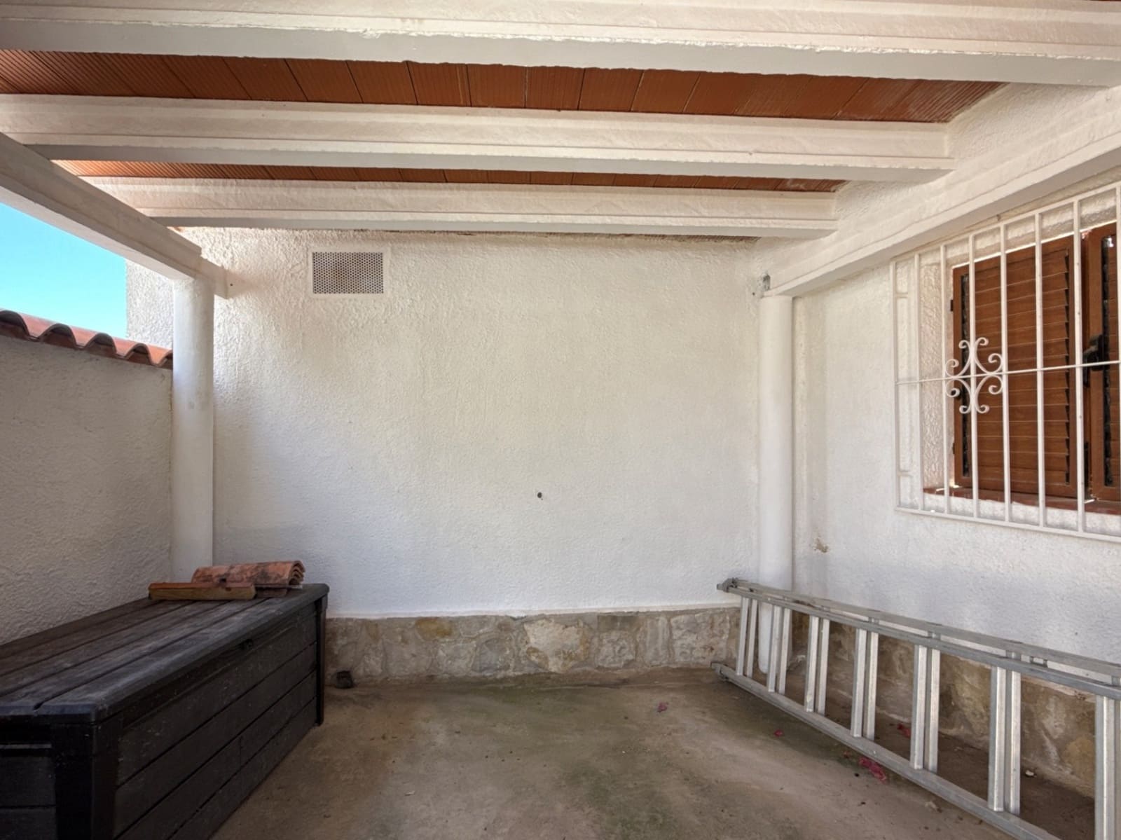 3 sypialnia Willa na sprzedaż w Benissa z basenem garażem - 649 000 € (Ref: 9891131)