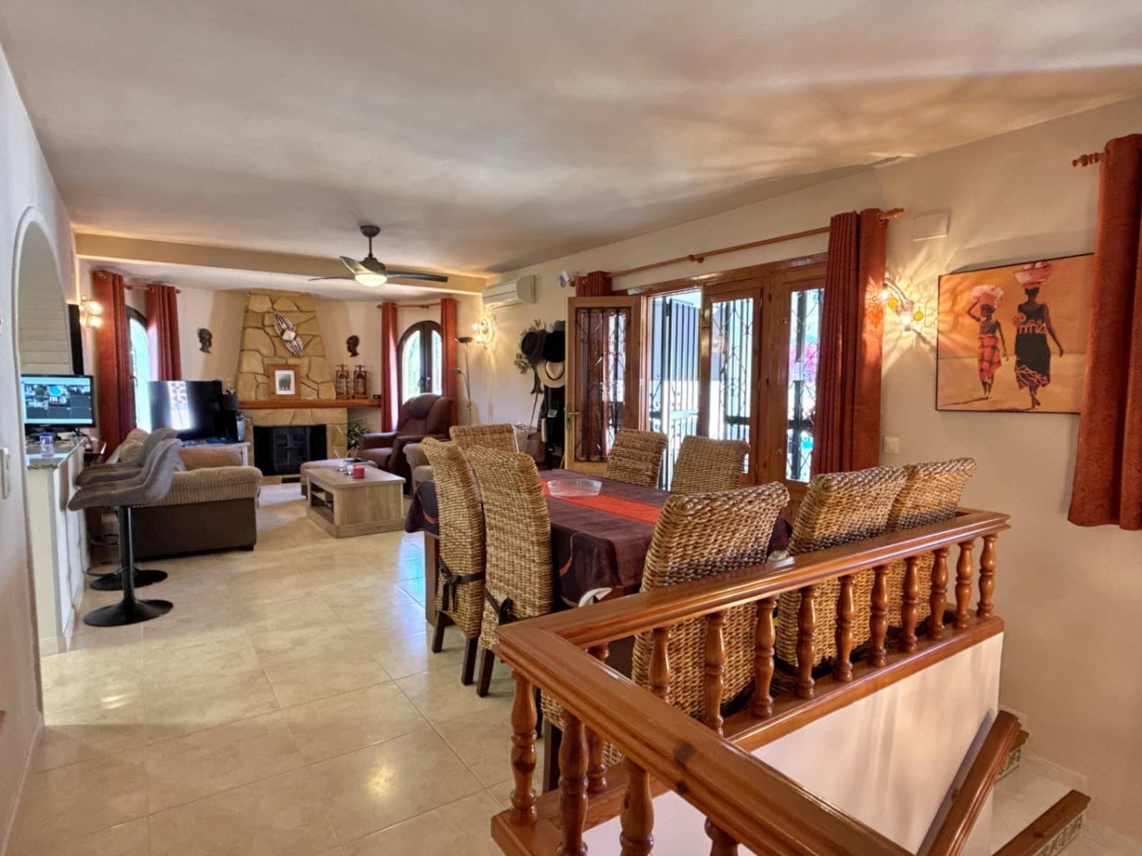 4 Zimmer Villa zu verkaufen in Teulada mit Pool Garage - 650.000 € (Ref: 9902434)