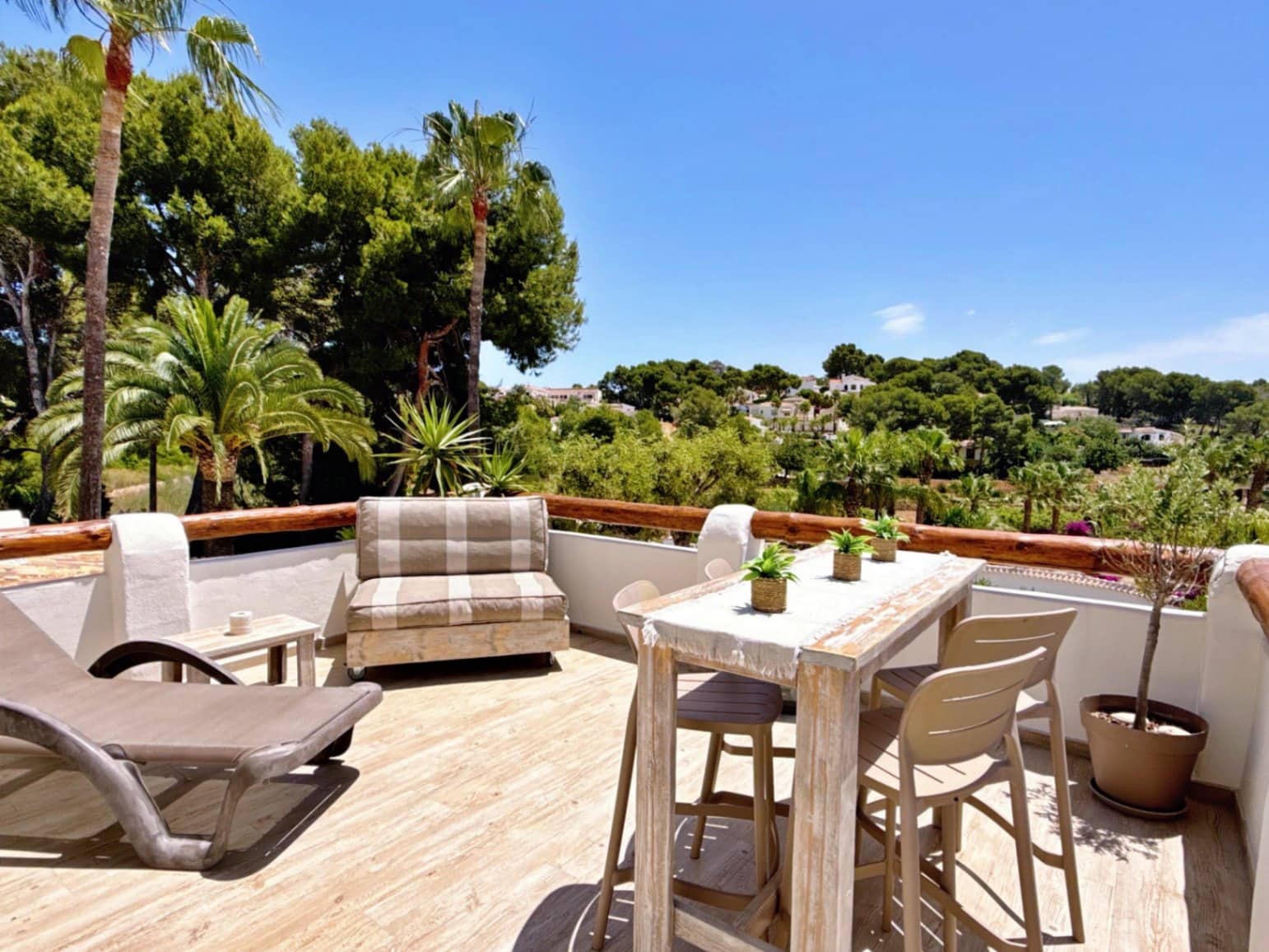 4 sypialnia Willa na sprzedaż w Moraira z basenem garażem - 895 000 € (Ref: 9914791)
