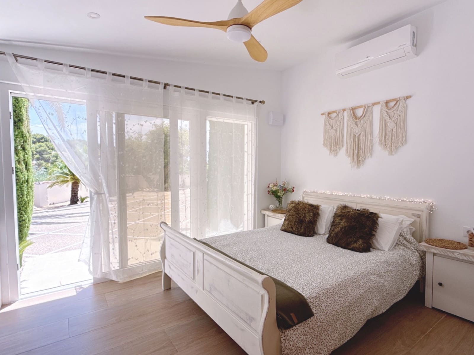 4 sypialnia Willa na sprzedaż w Moraira z basenem garażem - 895 000 € (Ref: 9914791)