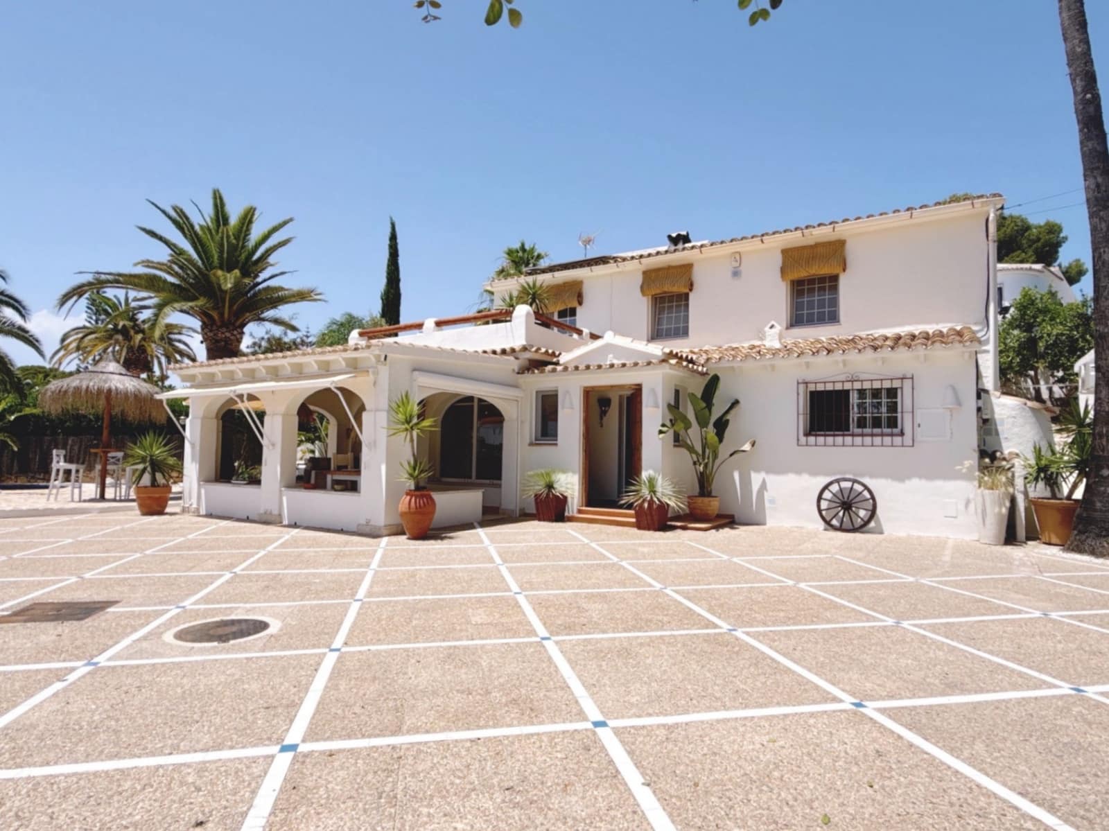 4 sypialnia Willa na sprzedaż w Moraira z basenem garażem - 895 000 € (Ref: 9914791)
