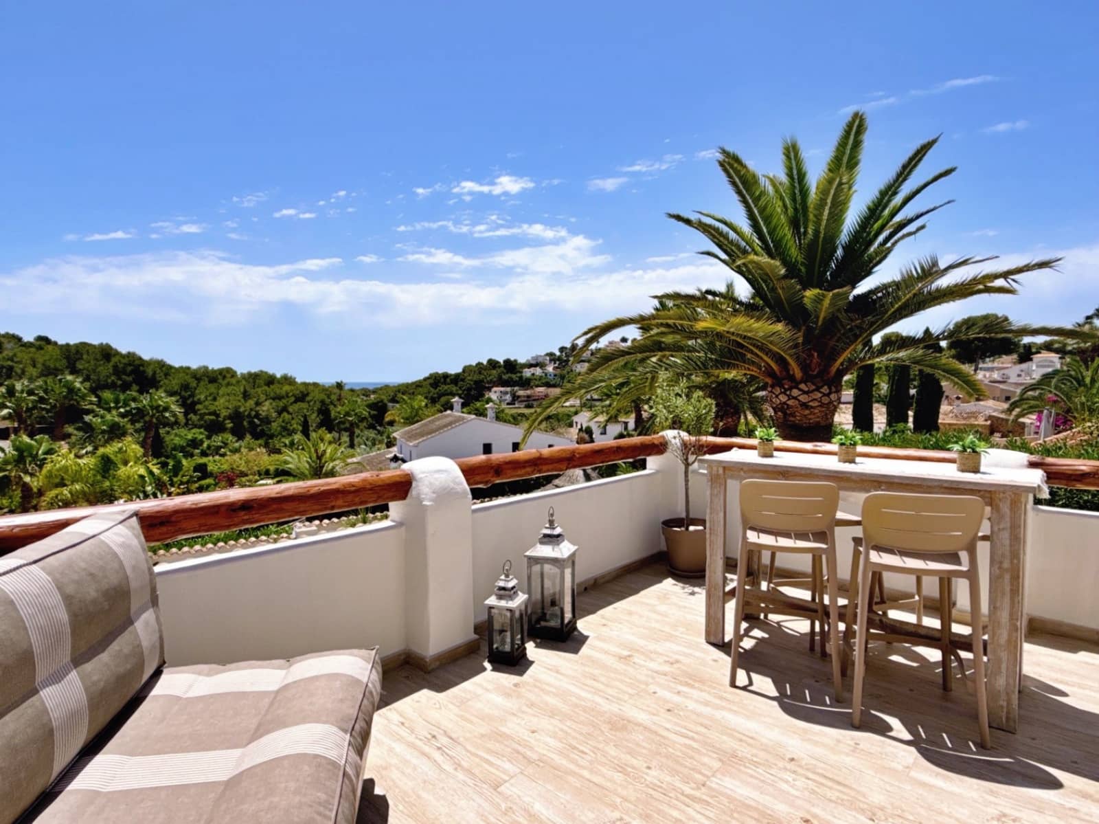 4 sypialnia Willa na sprzedaż w Moraira z basenem garażem - 895 000 € (Ref: 9914791)