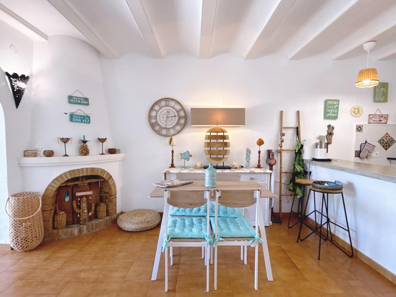 2 soveværelse Villa til salg i Moraira med swimmingpool garage - € 299.000 (Ref: 9921450)