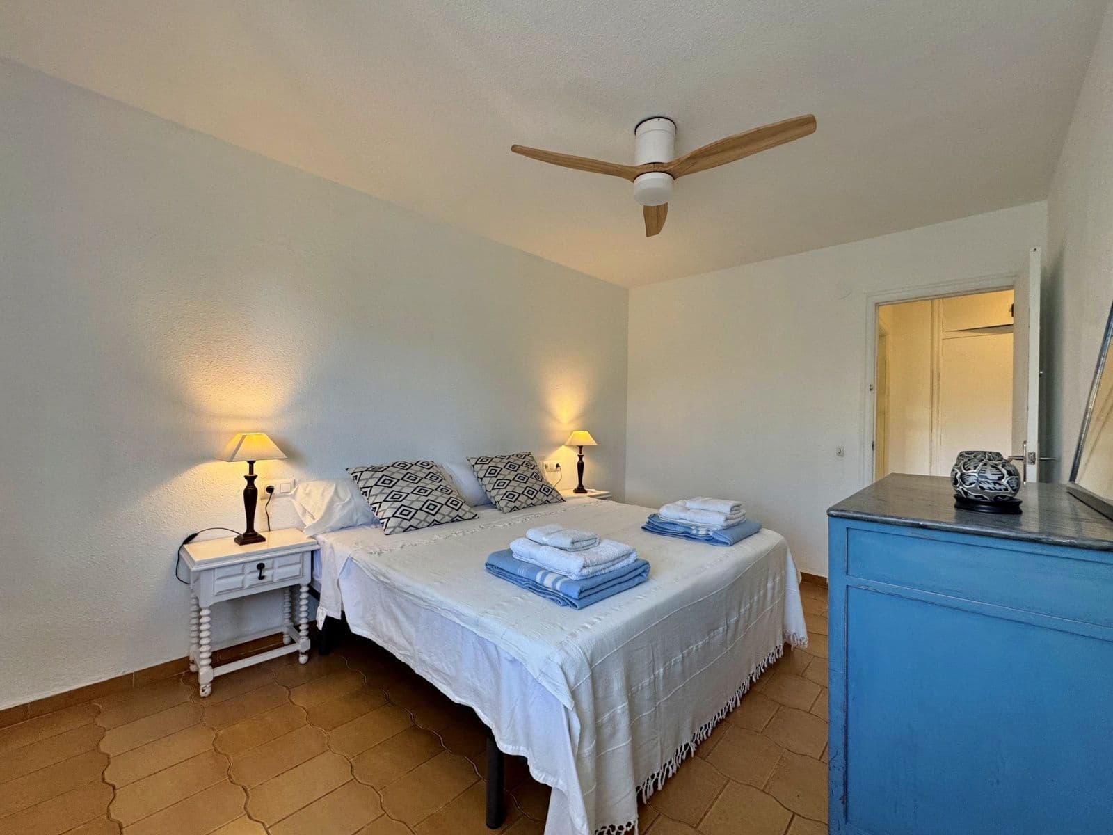 4 bedroom Apartment for rent in Javea / Xabia - € 1,400 (Ref: 9928034)
