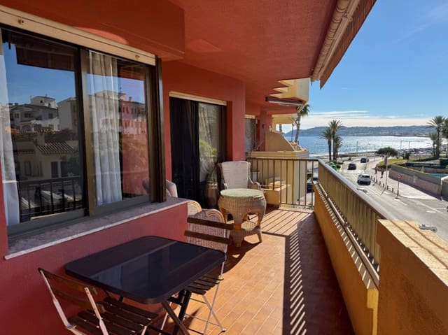 4 bedroom Apartment for rent in Puerto, Javea / Xàbia - € 1,400 (Ref: 9928034)