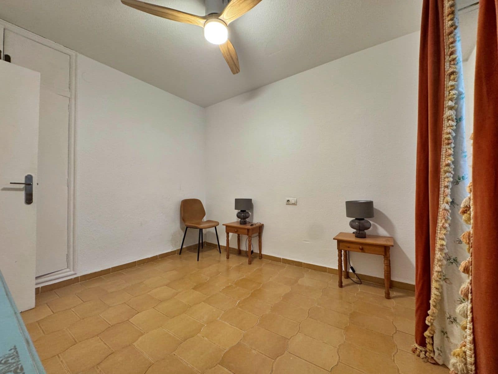 4 bedroom Apartment for rent in Javea / Xabia - € 1,400 (Ref: 9928034)