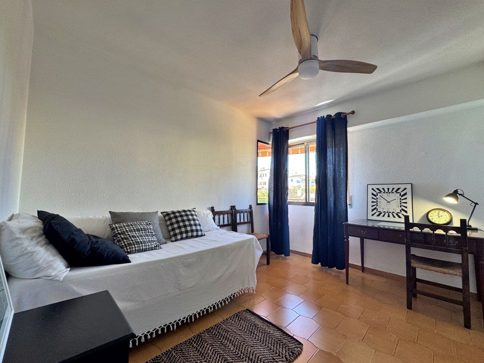 4 bedroom Apartment for rent in Javea / Xabia - € 1,400 (Ref: 9928034)