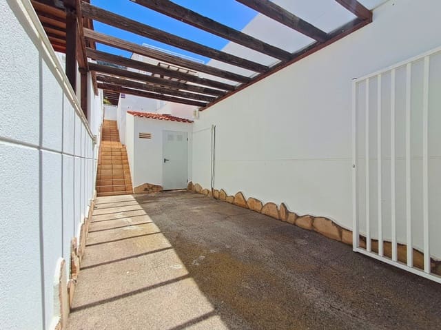 Apartamento de 3 habitaciones en Altea en venta con piscina garaje - 320.000 € (Ref: 9928465)