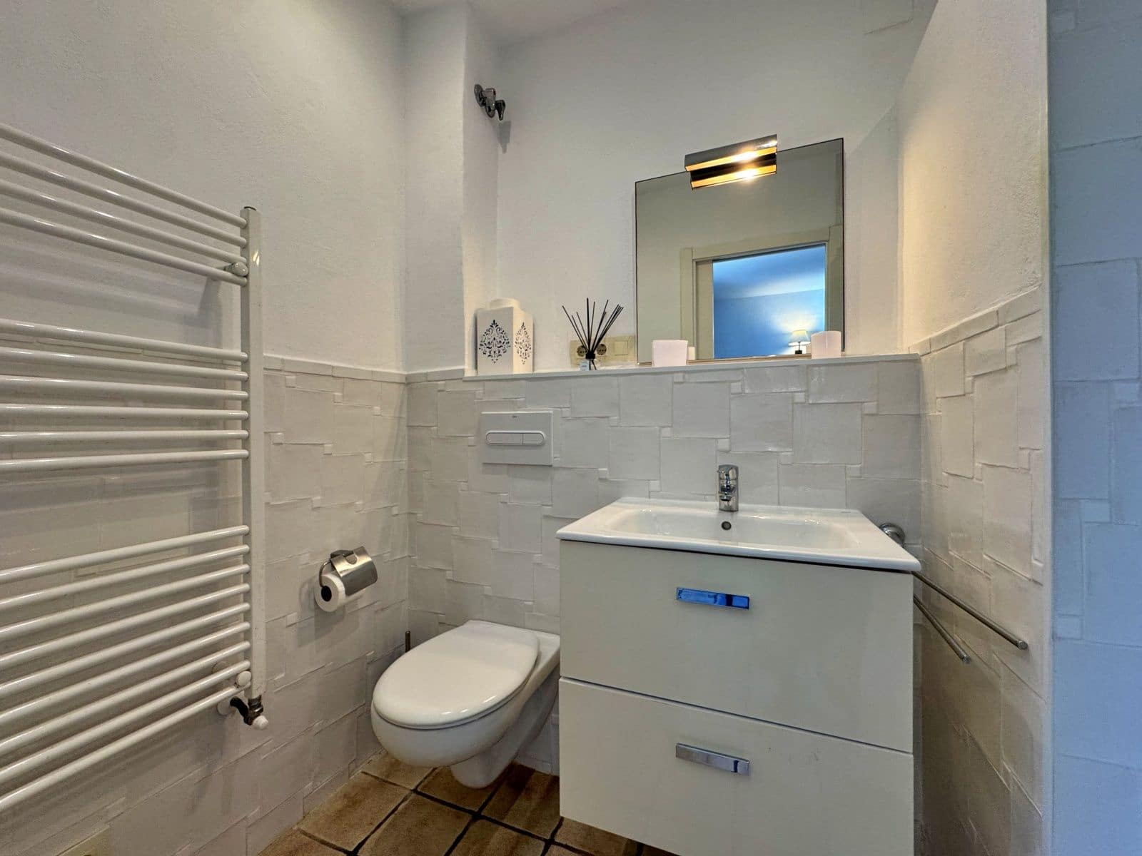 5 bedroom Villa for rent in Benissa with pool garage - € 3,100 (Ref: 9929870)