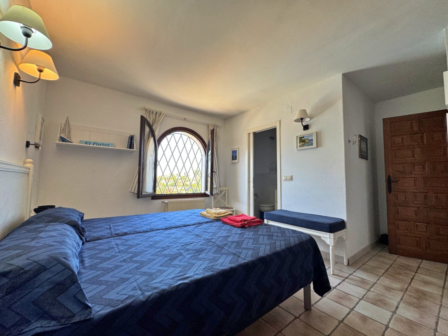 5 bedroom Villa for rent in Benissa with pool garage - € 3,100 (Ref: 9929870)