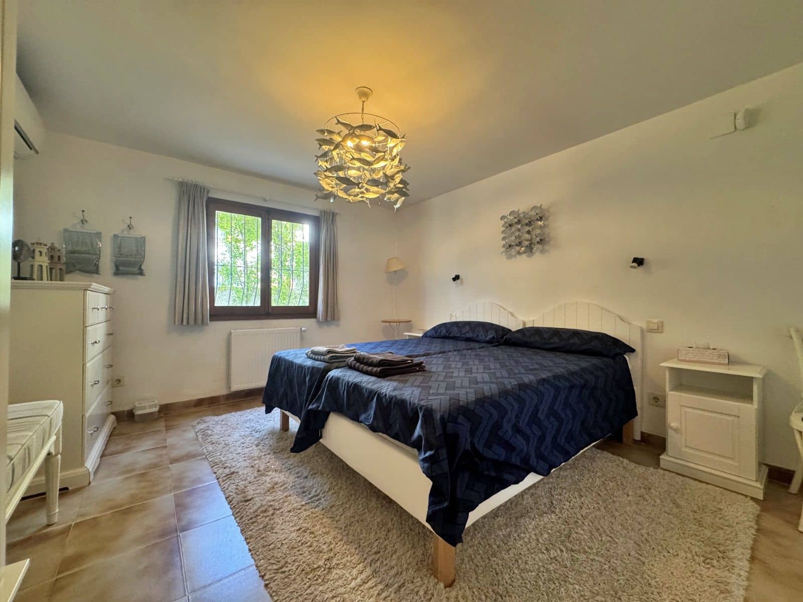 5 bedroom Villa for rent in Benissa with pool garage - € 3,100 (Ref: 9929870)