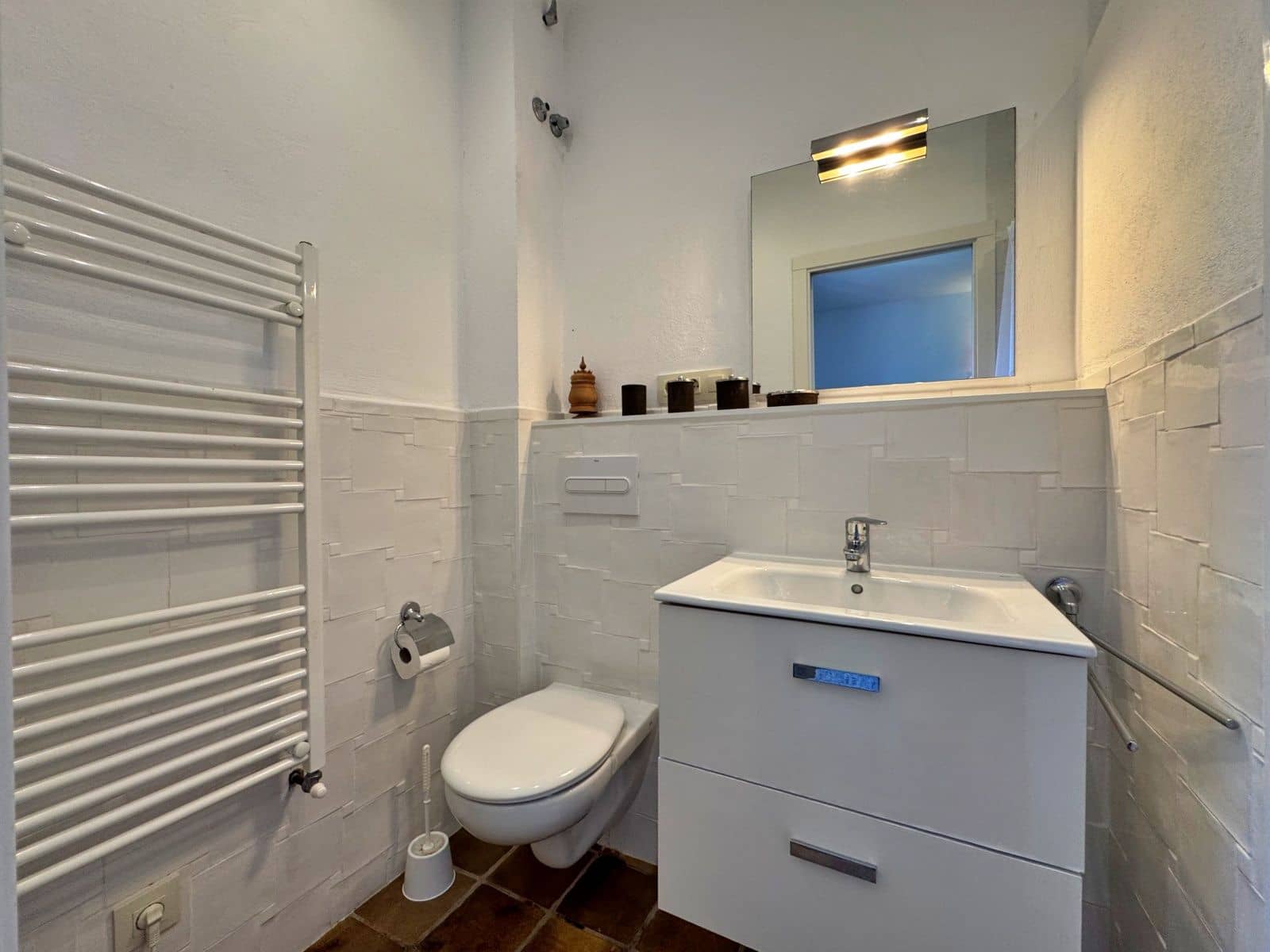 5 bedroom Villa for rent in Benissa with pool garage - € 3,100 (Ref: 9929870)