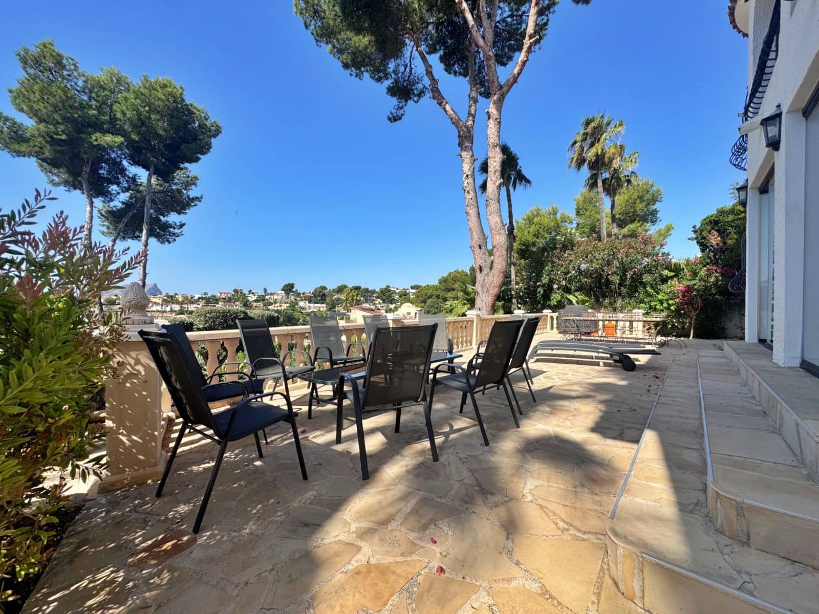 5 bedroom Villa for rent in Benissa with pool garage - € 3,100 (Ref: 9929870)